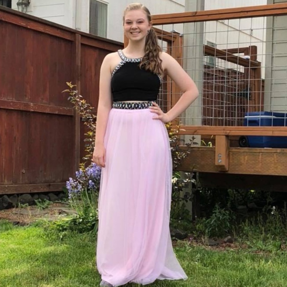 2 piece prom dress, laces in the back